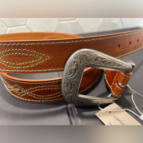 Most Wanted Genuine Leather Gaucho Belt Tan Silver Buckle Green Stitching XL NEW - Picture 2 of 8